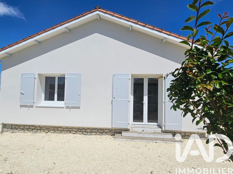 Maison - 98 m² - 5 pièces