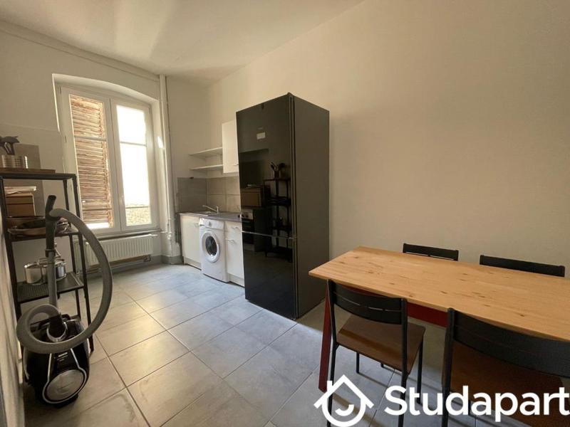 Chambre - 16 m² - 1 pièce