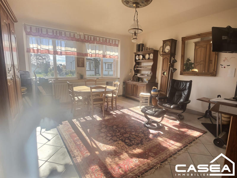 Maison - 160 m² - 8 pièces