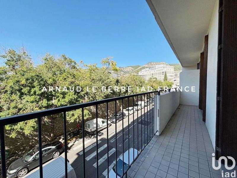 Appartement - 82 m² - 5 pièces