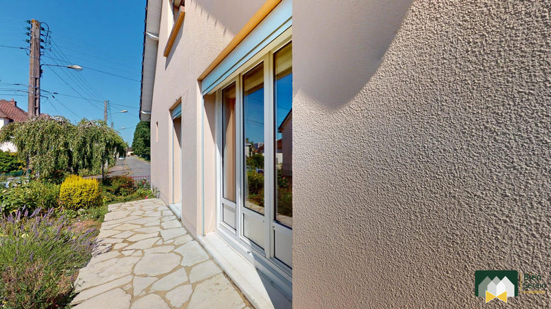 Maison traditionnelle - 115 m² - 4 pièces