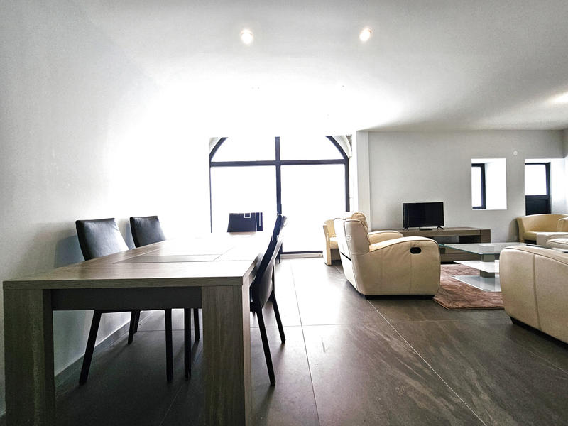 Maison - 103 m² - 4 pièces