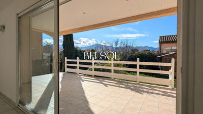 Maison traditionnelle - 144 m² - 5 pièces