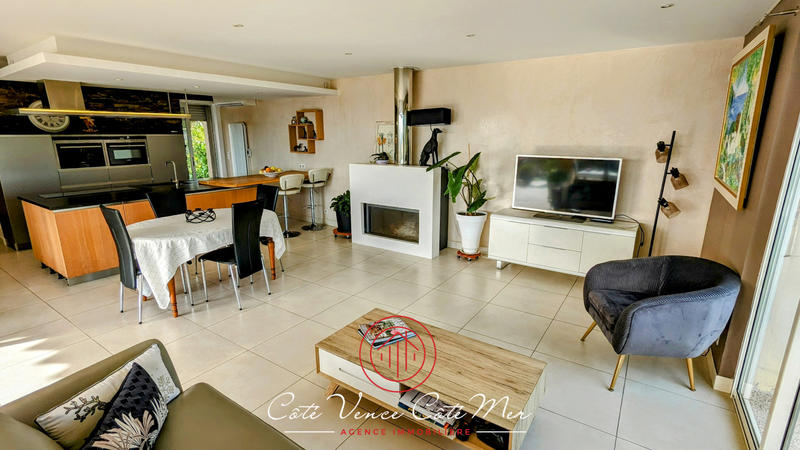 Maison - 168 m² - 6 pièces