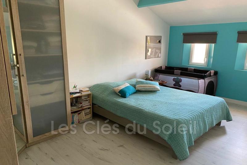 Maison - 104 m² - 4 pièces