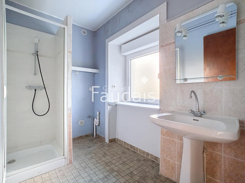 Maison - 90 m² - 3 pièces