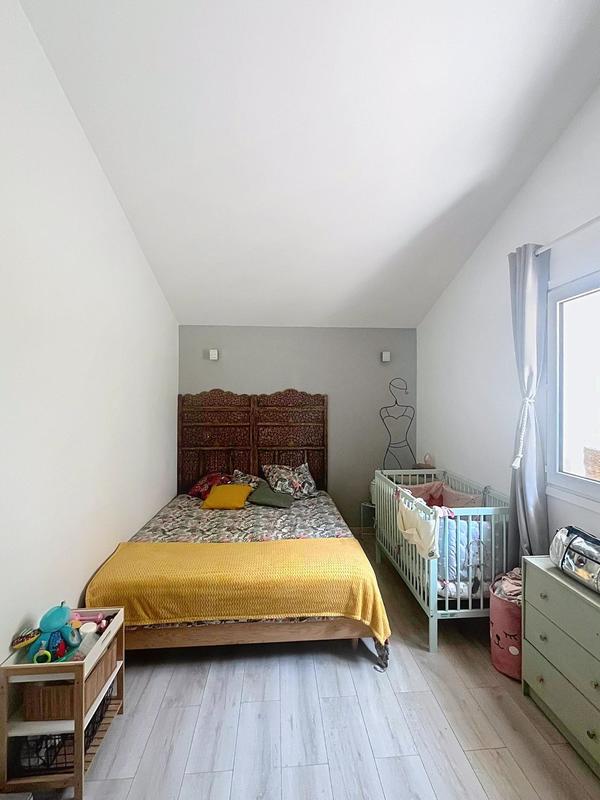 Maison - 105 m² - 4 pièces