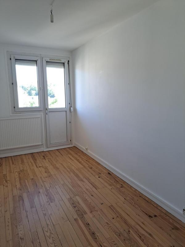 Appartement ancien - 71 m² - 4 pièces