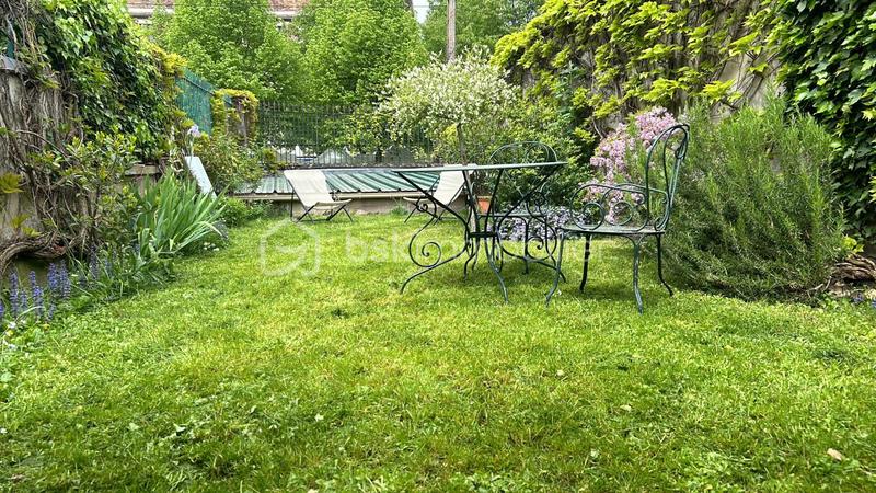 Maison traditionnelle - 107 m² - 5 pièces