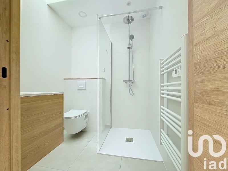 Maison - 98 m² - 5 pièces