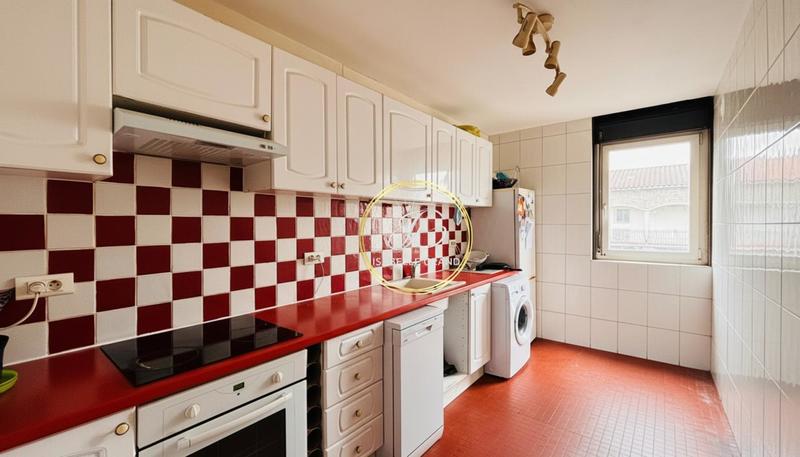 Appartement - 60 m² - 4 pièces