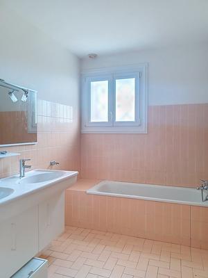 Maison ancienne - 165 m² - 8 pièces