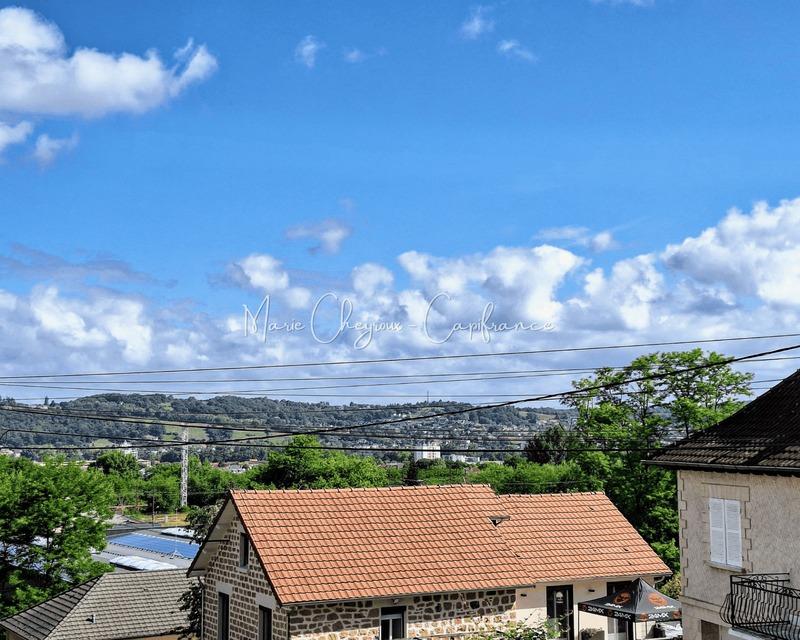 Maison - 137 m² - 5 pièces