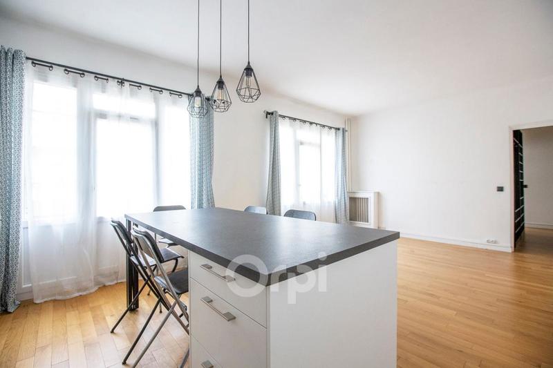 Appartement - 64 m² - 3 pièces