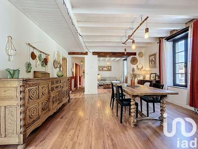 Maison - 157 m² - 9 pièces