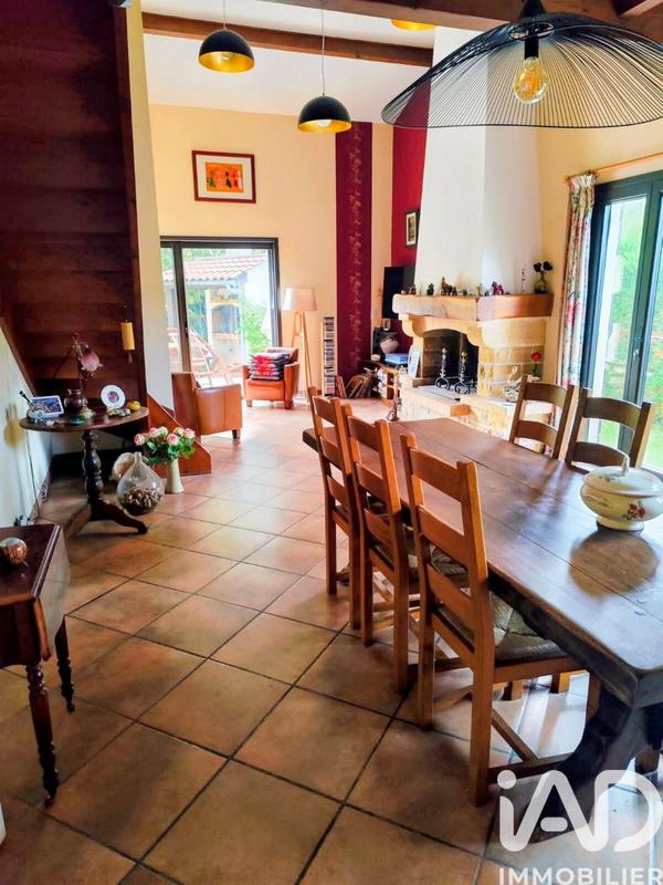 Maison - 140 m² - 4 pièces