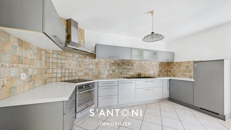 Maison - 106 m² - 4 pièces