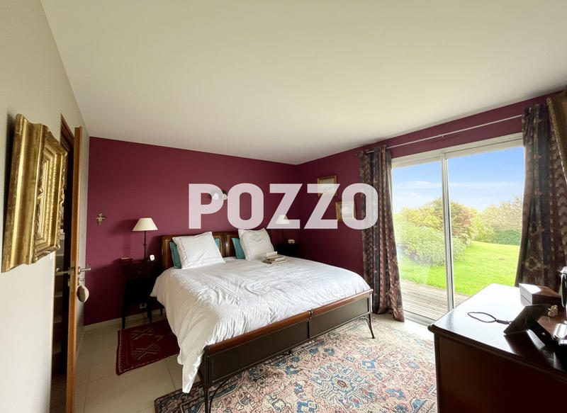 Maison - 186 m² - 6 pièces