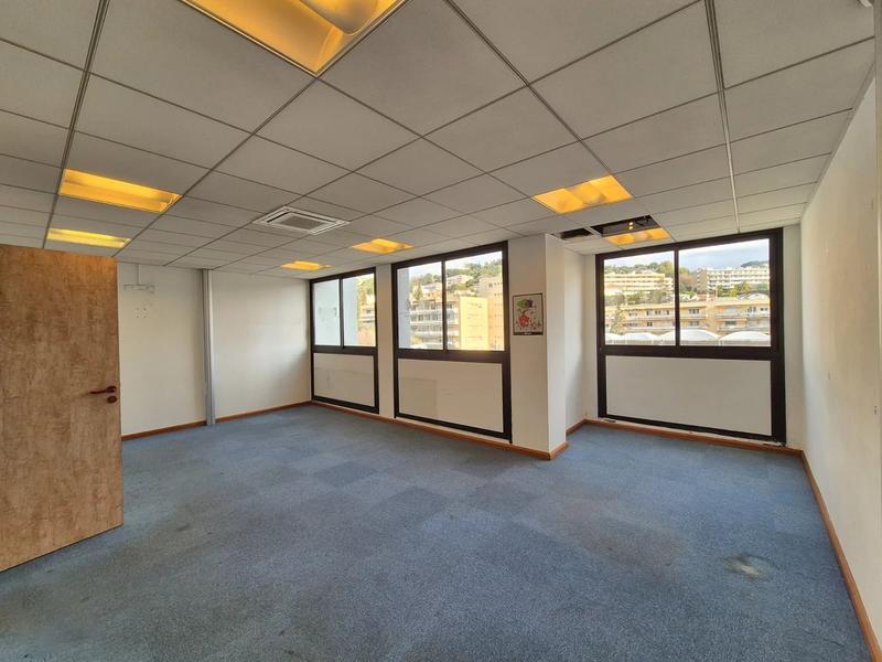 Bureau - 278 m² - 10 pièces