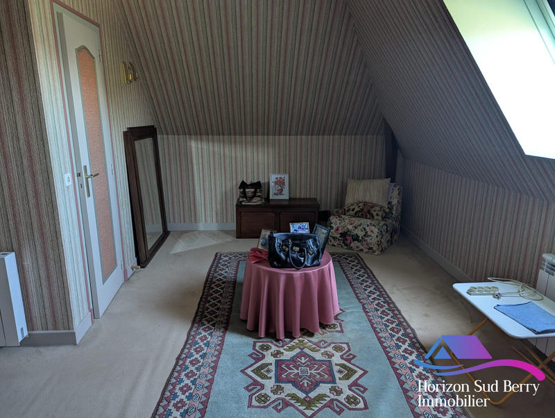 Maison - 220 m² - 5 pièces