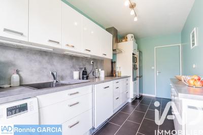 Appartement - 90 m² - 5 pièces