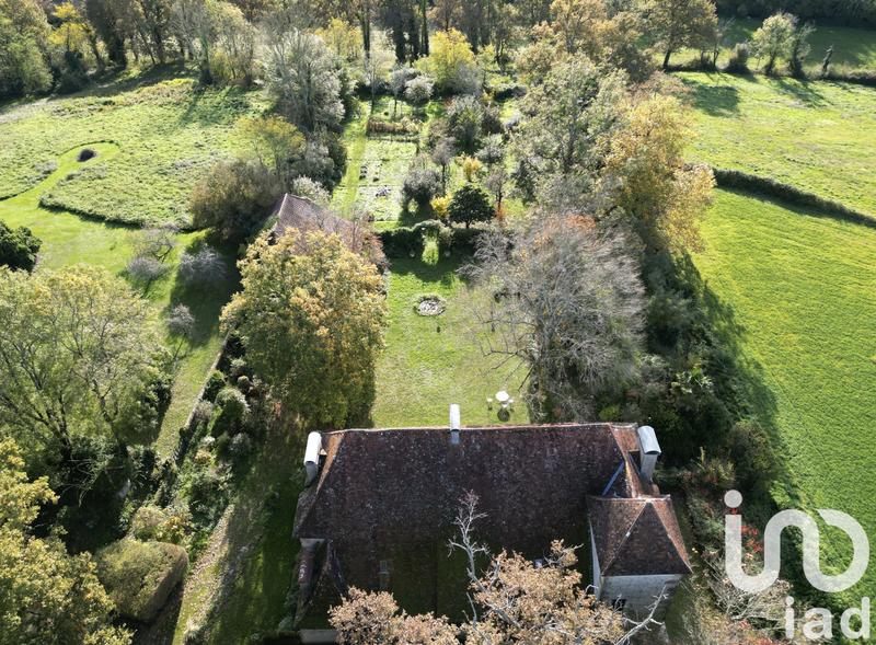 Château - 374 m² - 9 pièces