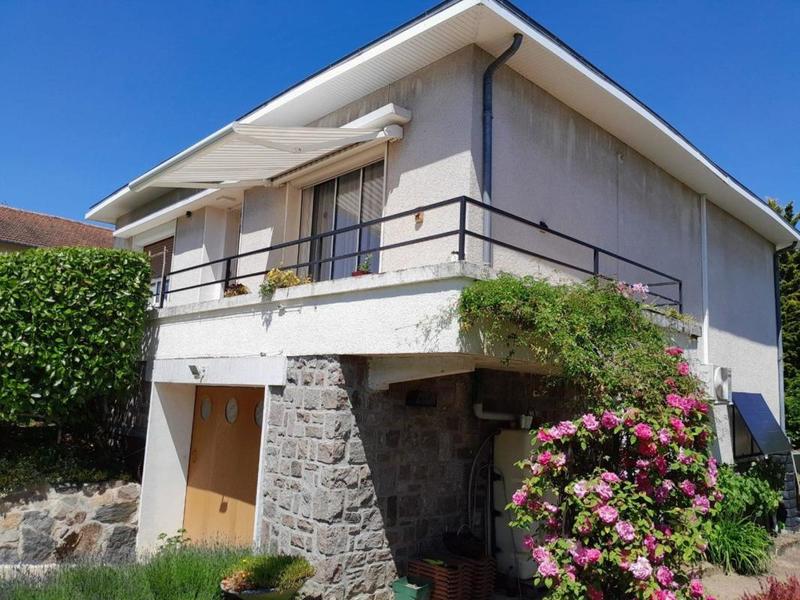 Maison - 121 m² - 4 pièces