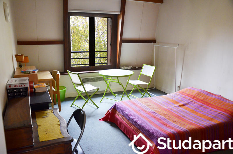 Chambre - 40 m² - 1 pièce