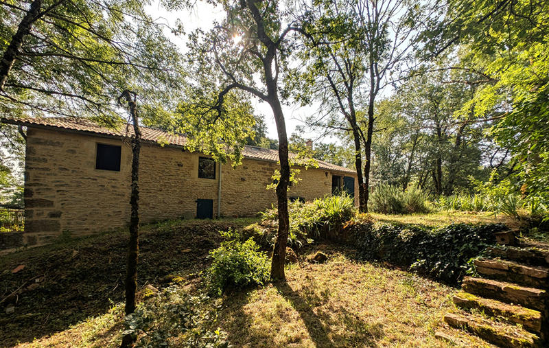 Maison - 150 m² - 5 pièces