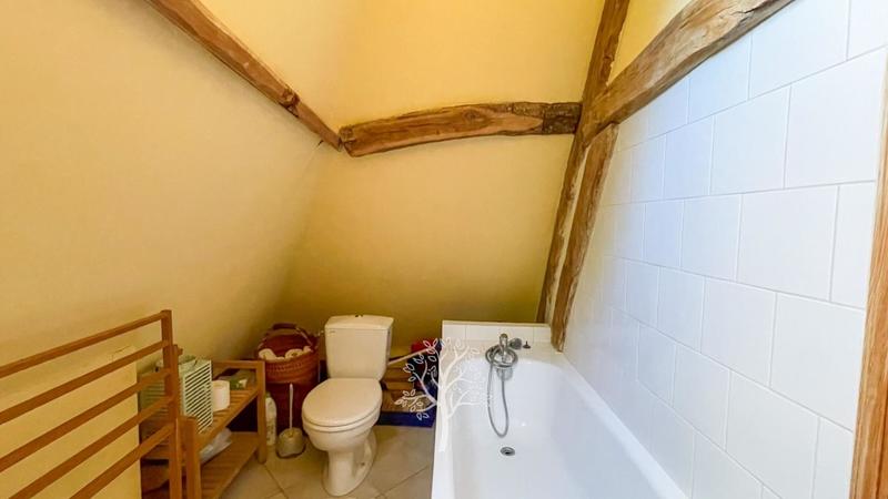 Maison - 200 m² - 8 pièces