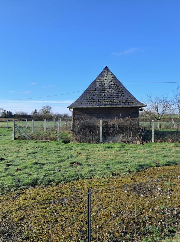 Terrain constructible - 7 150 m²