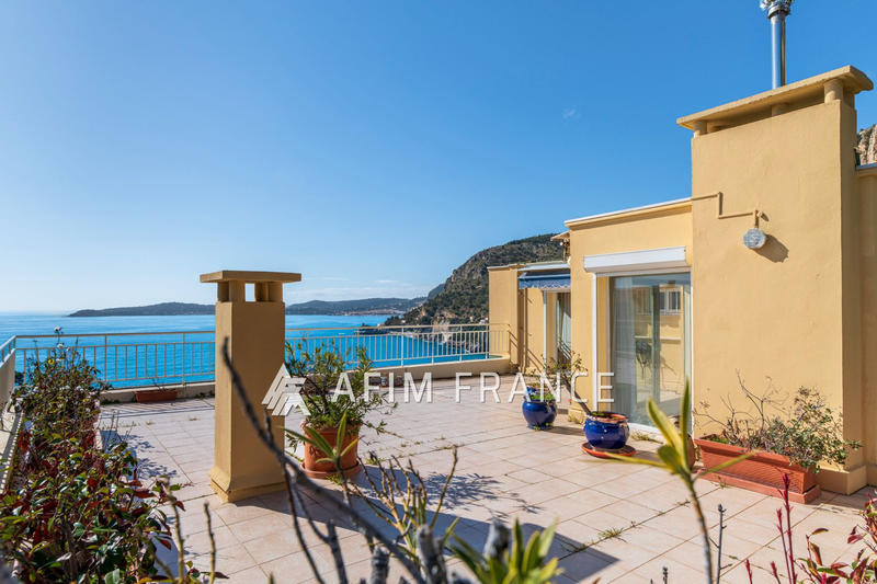 Appartement - 96 m² - 4 pièces