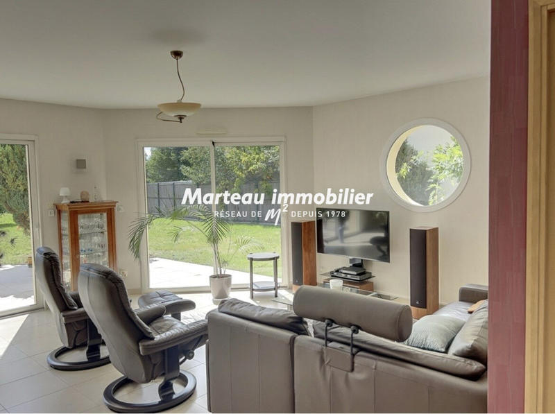 Maison - 213 m² - 6 pièces