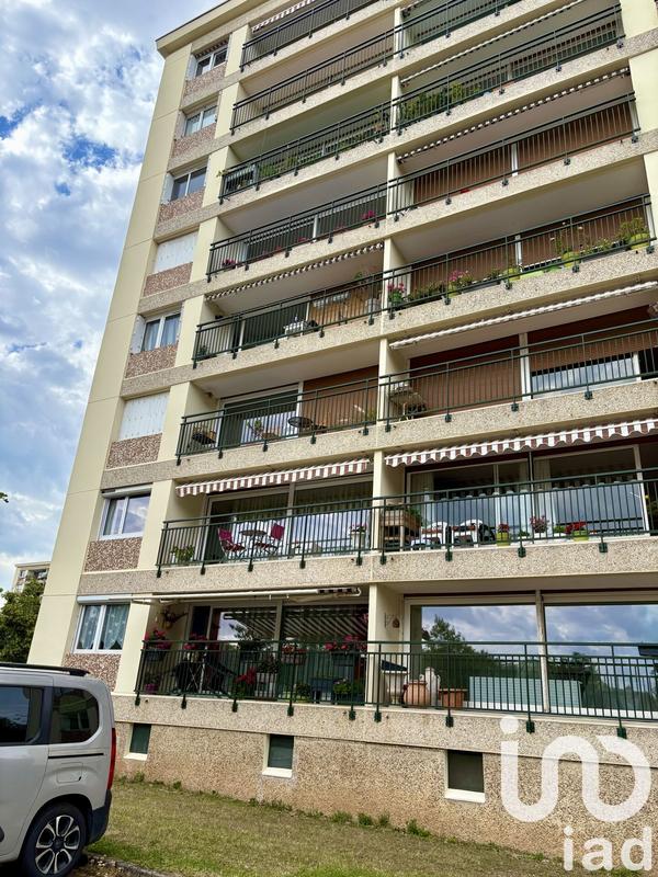 Appartement - 93 m² - 4 pièces