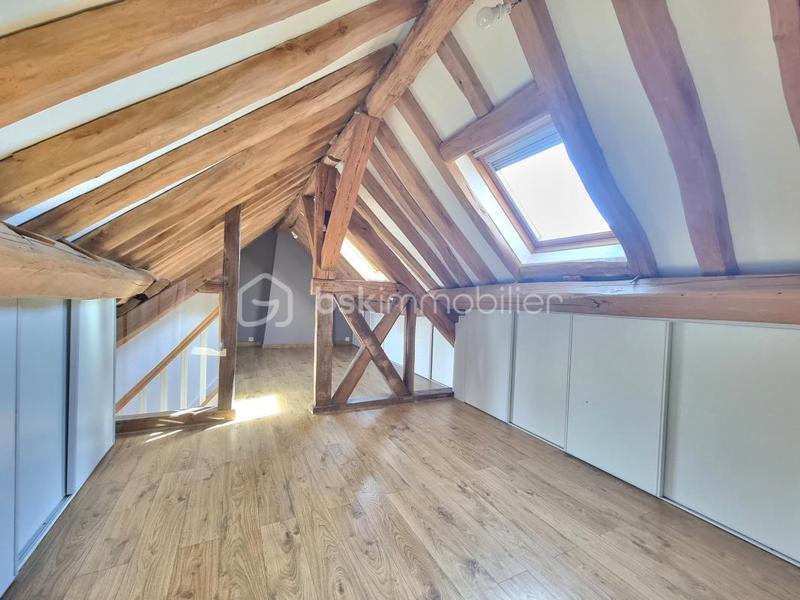 Maison en pierre - 164 m² - 8 pièces
