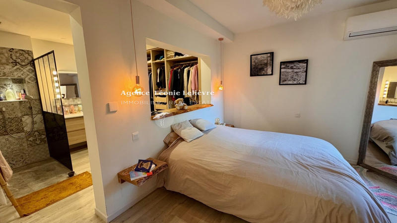 Villa - 140 m² - 5 pièces