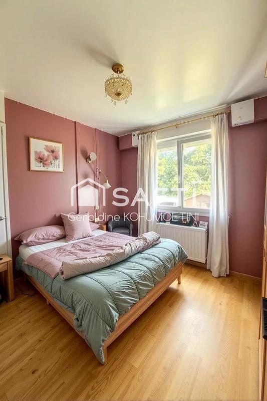 Maison - 127 m² - 8 pièces