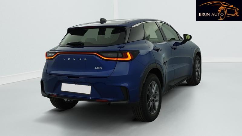 Lexus Lbx 2wd Business