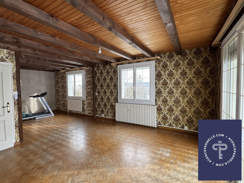 Maison - 124 m² - 8 pièces