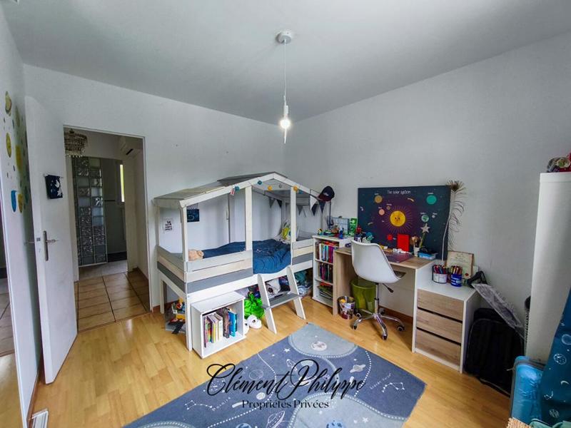 Maison - 167 m² - 7 pièces