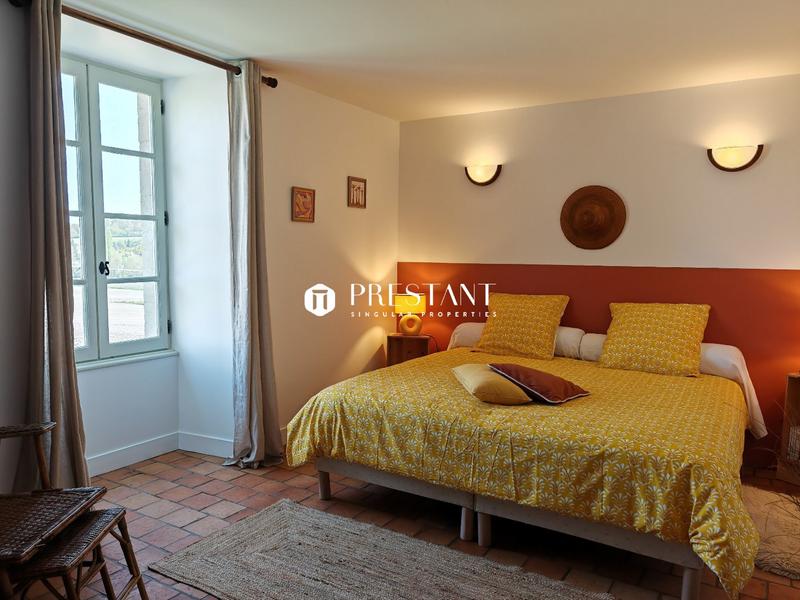 Manoir - 312 m² - 8 pièces