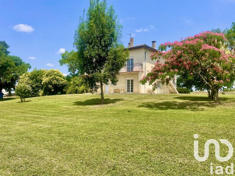 Maison - 191 m² - 5 pièces