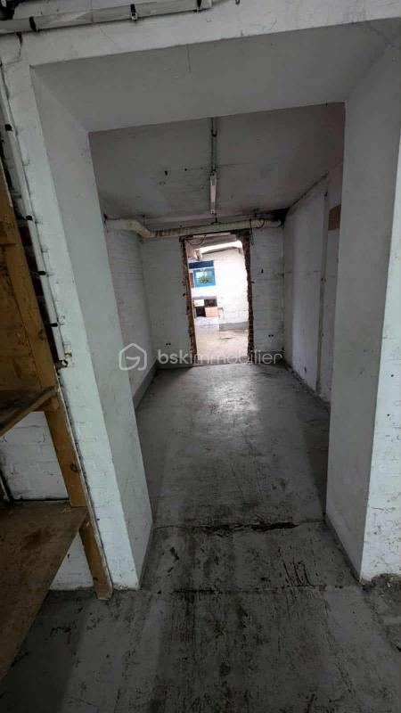 Demeure - 106 m² - 7 pièces