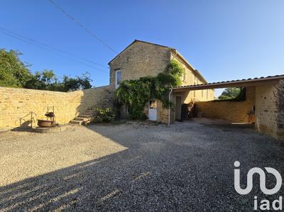 Maison - 208 m² - 9 pièces