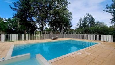 Corps de ferme - 170 m² - 7 pièces