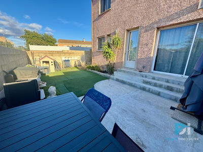 Villa - 84 m² - 4 pièces