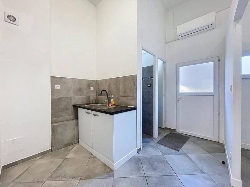 Local commercial - 57 m² - 2 pièces