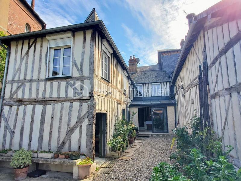 Maison - 150 m² - 7 pièces