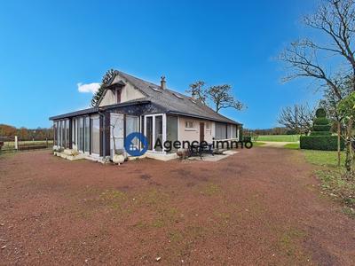 Maison - 168 m² - 8 pièces