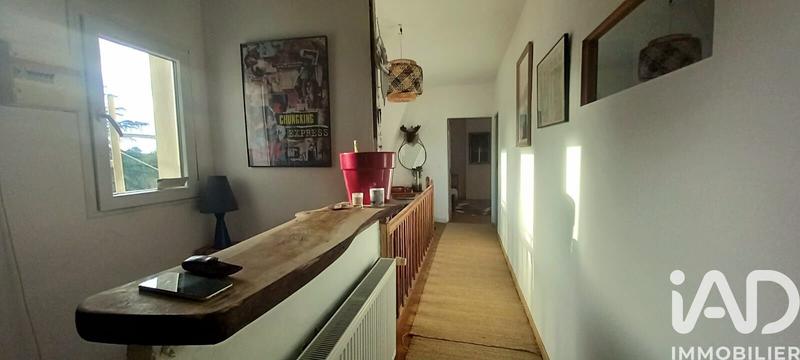 Maison - 233 m² - 9 pièces